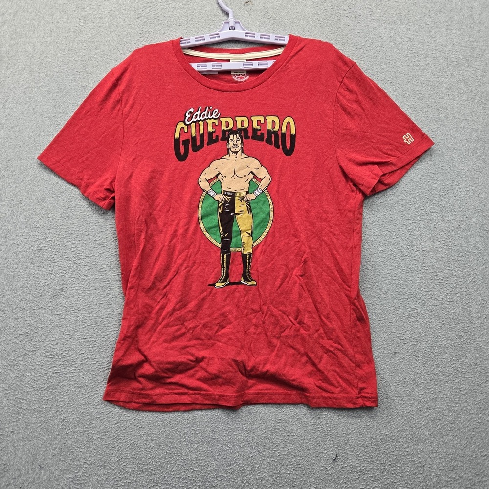 WWE Men Shirt L Red Eddie Guerrero Graphic Print Homage Short Sleeve Crew Neck